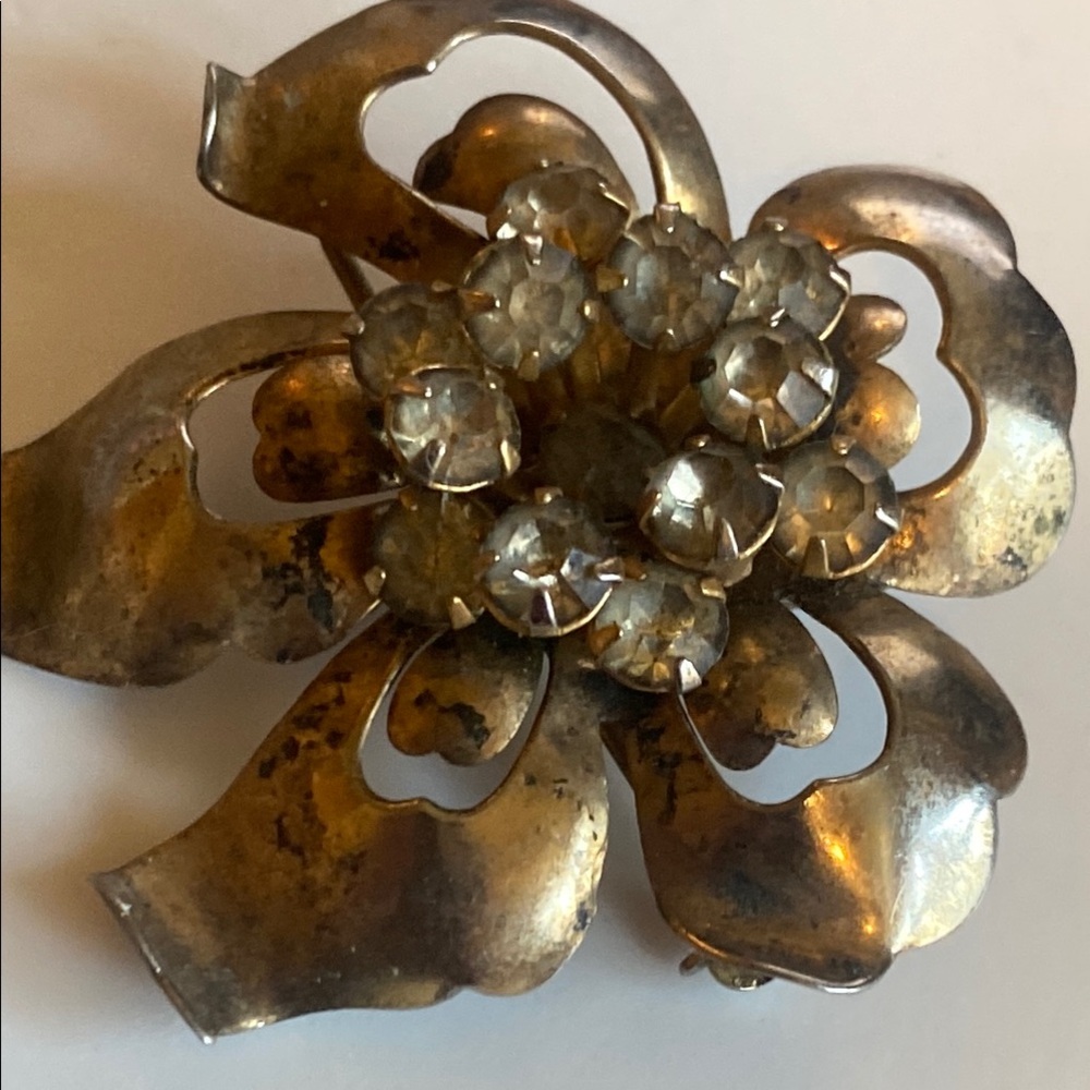 Vintage Leo Glass STERLING Gold-Tone Floral Brooch